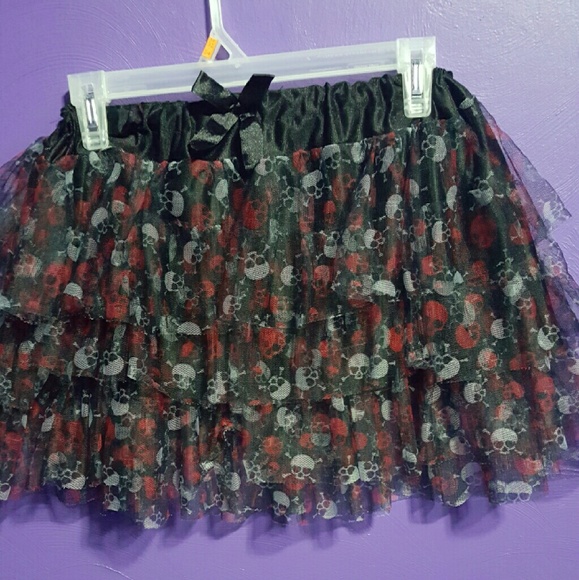 Red and white skull tutu skirt
