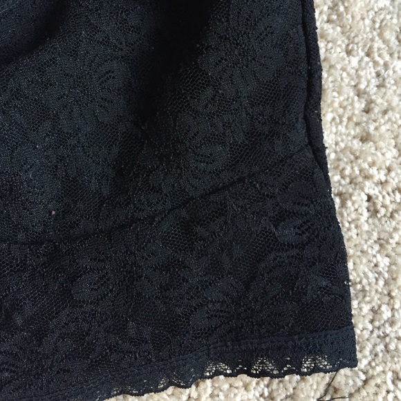 Forever 21 Intimates & Sleepwear - Forever 21 Black Lace Bralet Forever 21 Intimates & Sleepwear - Forever 21 Black Lace Bralet