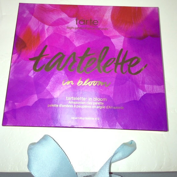 Tarte - "tartlette in bloom" palette