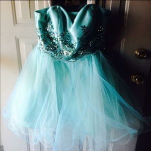 Prom dress