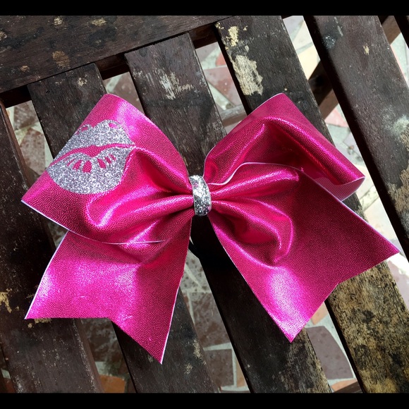 Hot pink kiss kiss cheer bow