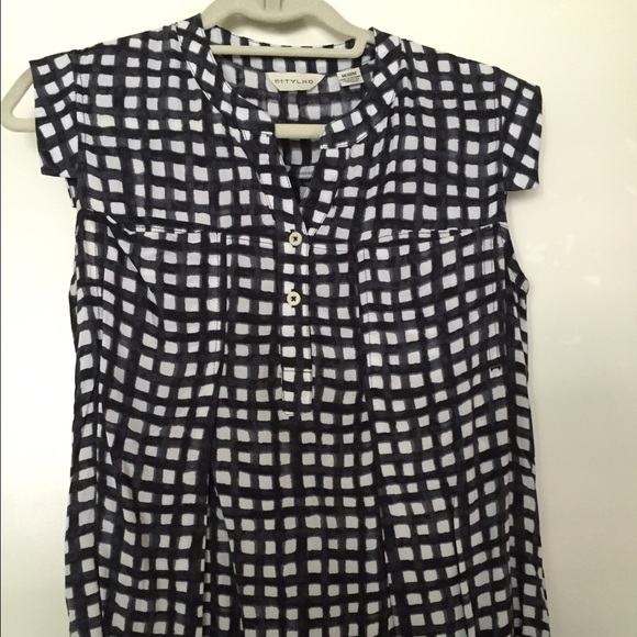 Anthropologie black and white gingham top