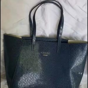 Authentic GUESS handbag /satchel/ beach bag