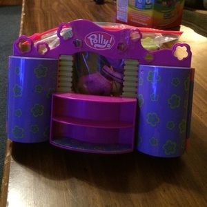 Polly Pocket fashion shop