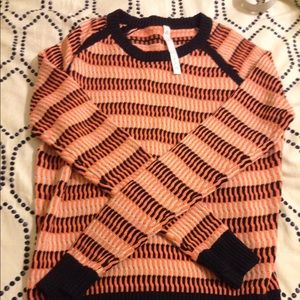 Lululemon sweater size 10 NWOT