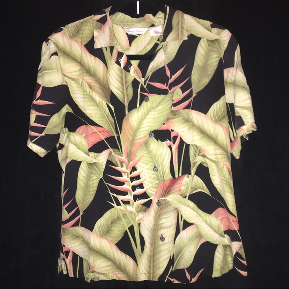 Tommy Bahama Hawaiian loose button up