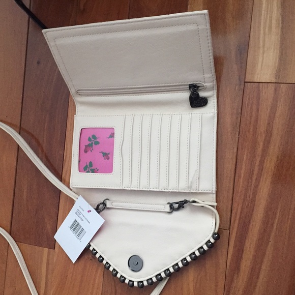 Betsey Johnson Wallet Crossbody - Picture 2 of 4