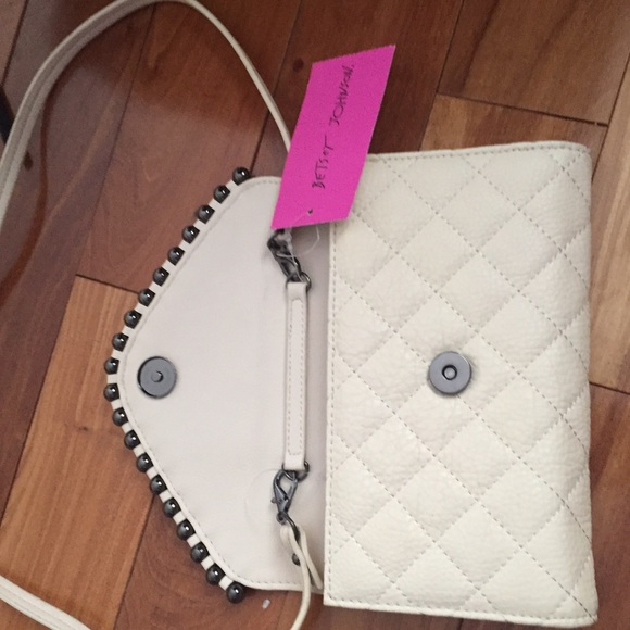 Betsey Johnson Wallet Crossbody - Picture 3 of 4