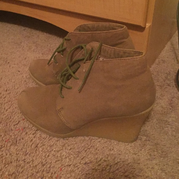 Rampage Taupe Faux Suede Laced Wedges