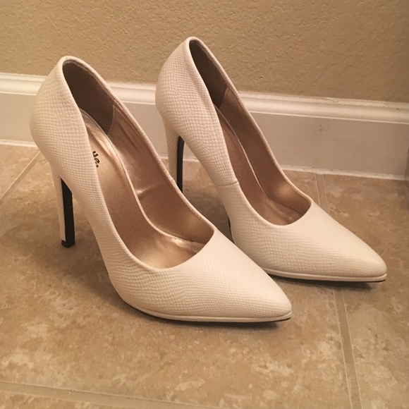 White pointed toes heels