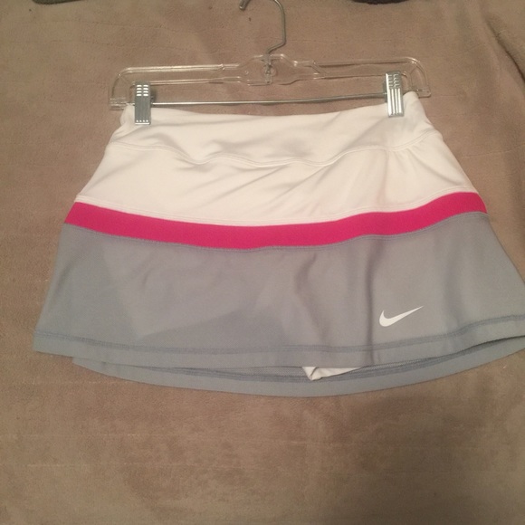 Nike tennis skirt