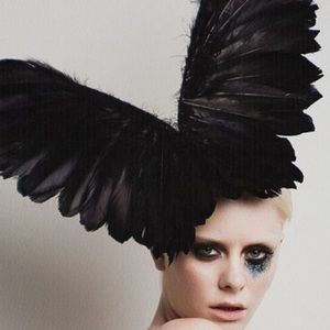 Meet your Posher, Dee