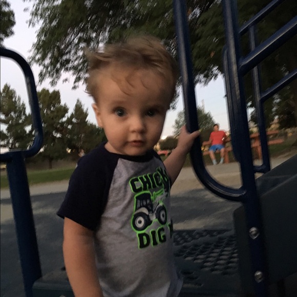 Meet your Posher, Erin - Picture 2 of 4