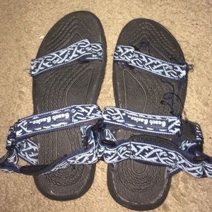 Hiking sandals