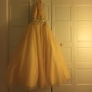 Yellow prom dress