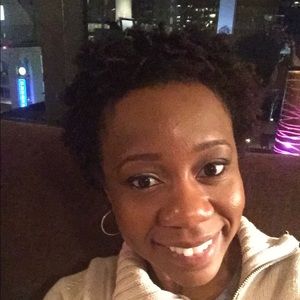 Meet your Posher, Rosline