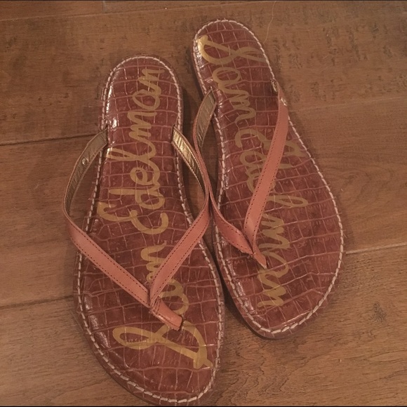 Sam Edelman flip flops