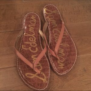 Sam Edelman flip flops