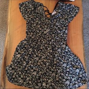 Floral short sleeve romper