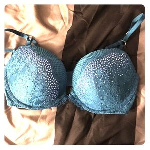 32DD Victoria's Secret Very Sexy Push up bra