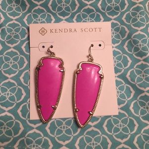 Kendra scott earrings