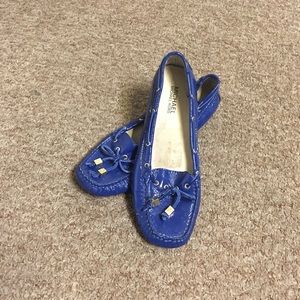 Michael Kors Blue flats!