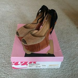 Jeffrey Campbell Str8UpCombo