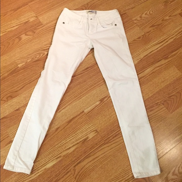 Nordstrom Jolt size 3 white jeans