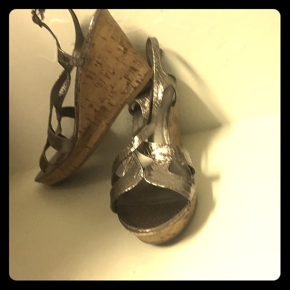 Silver wedges