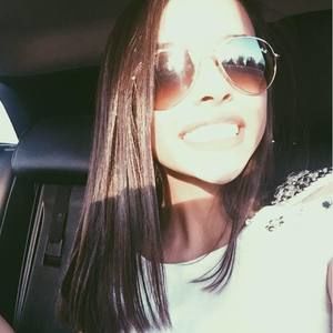 Meet your Posher, Jullie