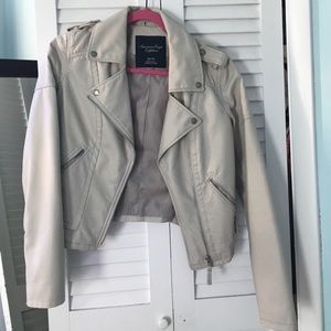 American eagle tan leather jacket