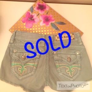 Rock Revival shorts, light green!