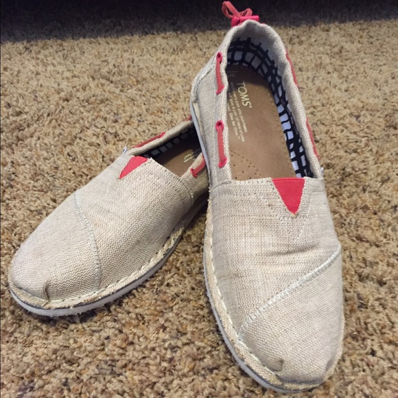 Authentic Toms Burlap and Tomato Boat Style Shoes