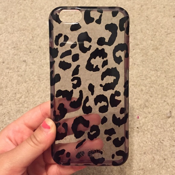 PINK VS phone case. Good condition.