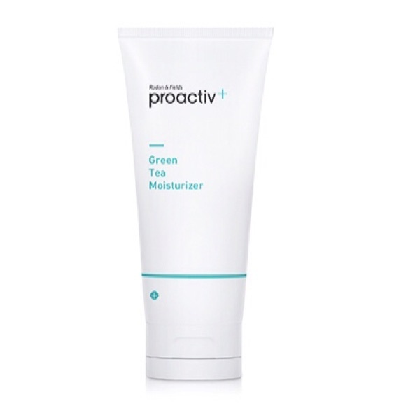Proactiv + Green Tea Moisturizer