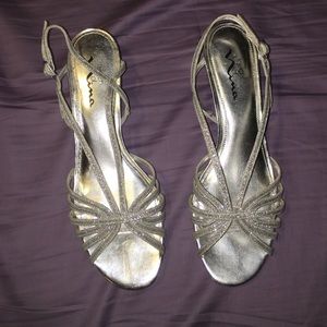 Touch of Nina silver glitter shoes