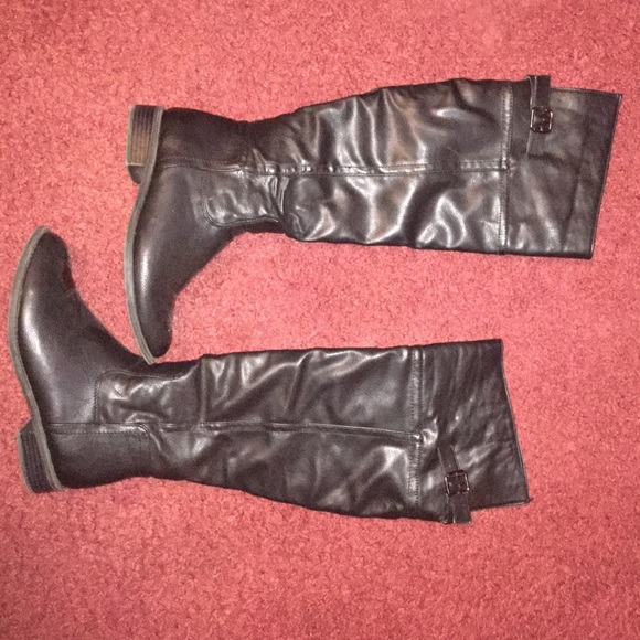 Her style knee high leather boots