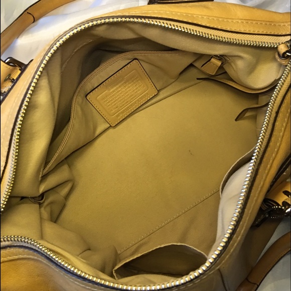 Authentic Coach Purse Tan or Camel color