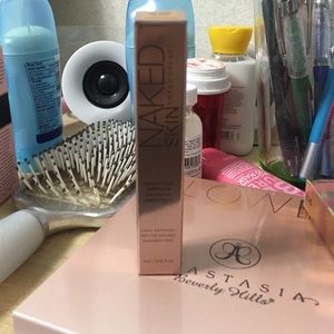 Urban Decay Naked Skin Concealer