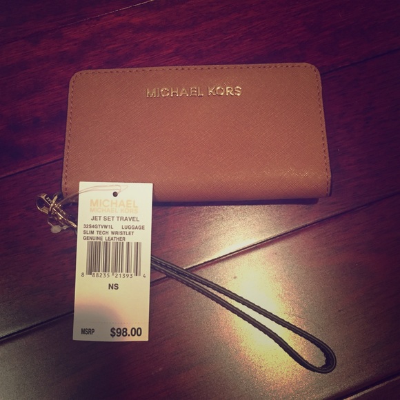 Michael Kors Wristlet