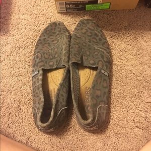 Women's bobs