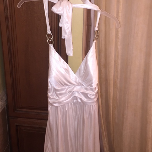 White party dress