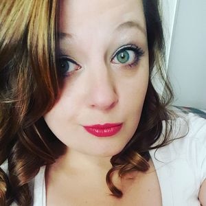 Meet your Posher, Nikki