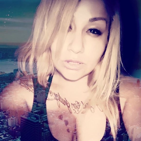 Meet your Posher, Gen - Picture 1 of 1