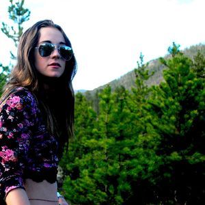 Meet your Posher, Cara