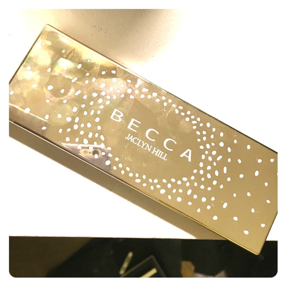 LIMITED Becca Jaclyn Hill eyeshadow Champagne Glow