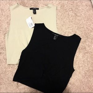 Sleeveless crop top