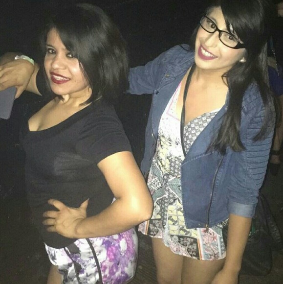 Meet your Posher, Gab - Picture 1 of 1