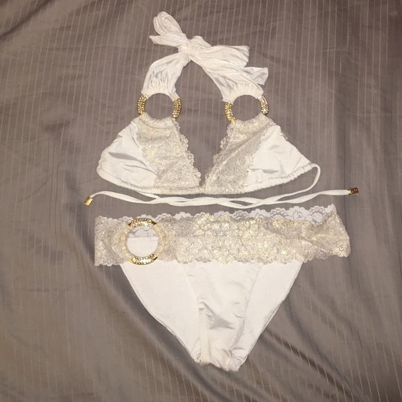 Beach bunny bridal bikini. NWOT.