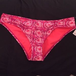 Bikini swim bottoms (M)
